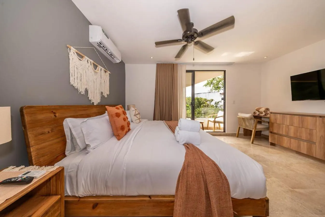 King Studio W Private Balcony Rooftop Pool Gym Tulum Holiday home
