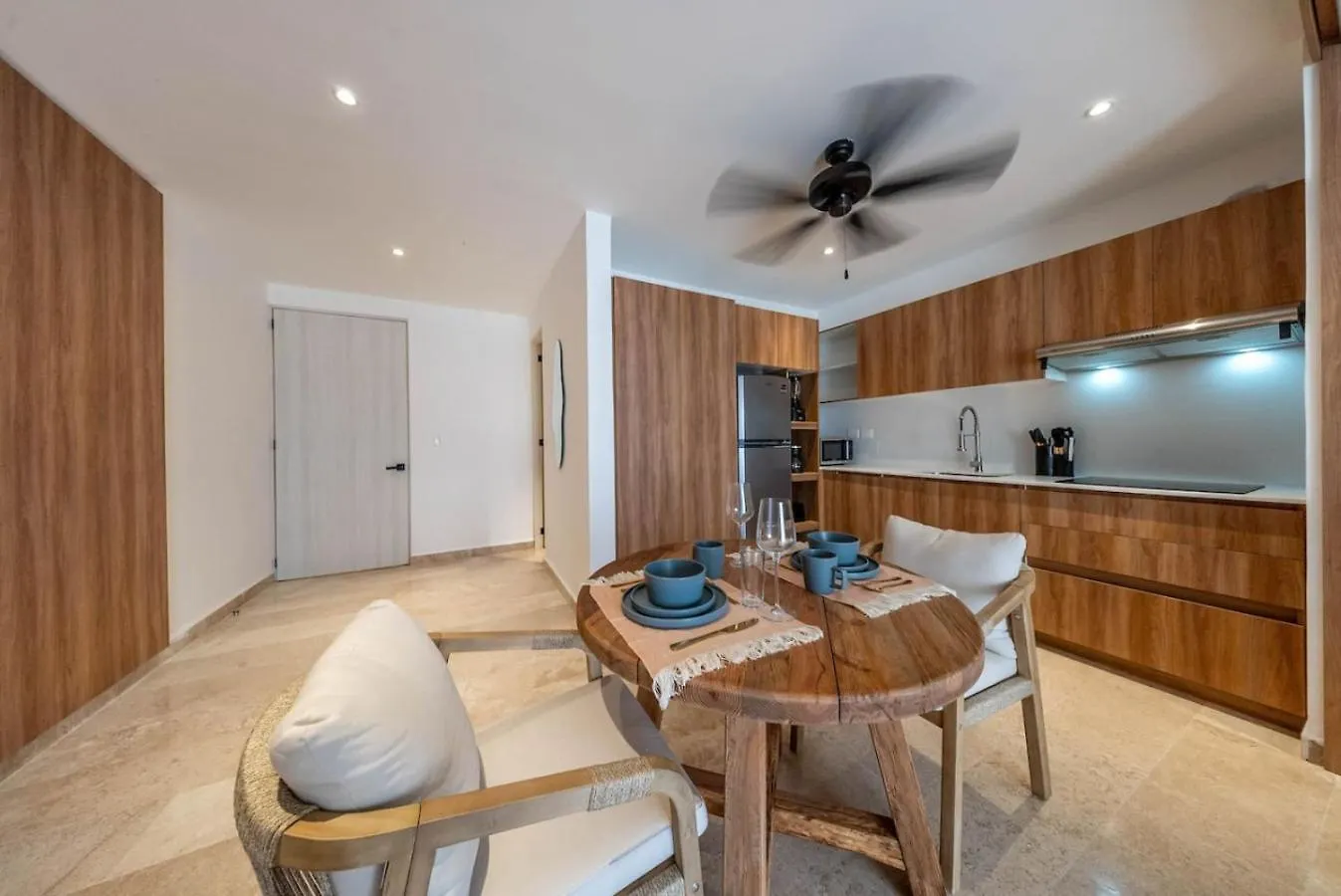 King Studio W Private Balcony Rooftop Pool Gym Tulum Holiday home